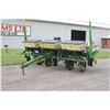 Image 2 : JD 7000 6 row corn planter, dry fertilizer, monitor