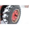 Image 15 : IH 1486 2wd tractor, cab, air, 20.8x38, 2 remotes, showing 999 hours, local consignment