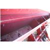 Image 13 : IH 5100 16 run seed drill, grass box, dry fertilizer
