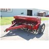 Image 2 : IH 5100 16 run seed drill, grass box, dry fertilizer