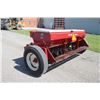 Image 8 : IH 5100 16 run seed drill, grass box, dry fertilizer