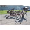 Image 2 : IH 45 18' cultivator, one owner