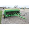 Image 3 : JD 8250 18 run seed drill, grassbox