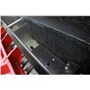 Image 14 : CIH 5300 18 run seed drill, grass box, double disc, excellent, low acres