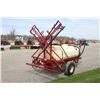 Image 5 : Hardi TR 500 single axle sprayer, 35' boom, manual controls