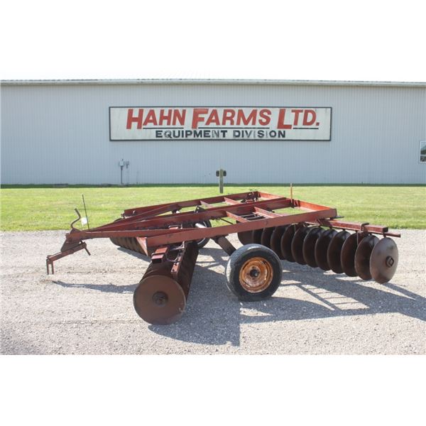 IH 370 13' wheel disc, local consignment