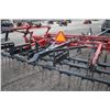Image 11 : CIH 4500 17 1/2' cultivator, hydraulic fold, 3 bar harrow, rear hitch, one owner, very nice