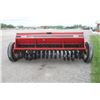 Image 5 : IH 5100 16 run seed drill, grass box, press wheels