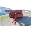 Image 3 : New Holland 195 tandem axle manure spreader, top beater, end gate, hydraulic drive apron, one owner