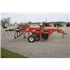 Image 5 : Unverferth Penetrator 9 shank soil saver, walking tandem, rear levelling bar
