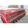 Image 9 : CIH 5100 21 run drill, hydraulic markers, press wheels, rear hitch