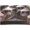 Image 8 : New Holland 824 2 row corn head