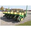 Image 6 : JD 7000 6 row corn planter, dry fertilizer, monitor, local retirement
