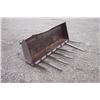Image 2 : Used 5' manure fork, Frey QT
