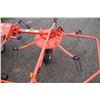 Image 6 : Kuhn GF222T double basket hay tedder, as new