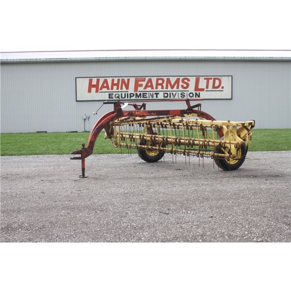 New Holland 256 hay rake