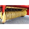 Image 13 : New Holland 310 small square baler, hydraulic bale tension, 2 piece bale chute, one owner