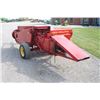 Image 8 : New Holland 310 small square baler, hydraulic bale tension, 2 piece bale chute, one owner