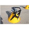 Image 2 : BE 550 lb. poly seed/fertilizer spreader