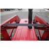 Image 17 : IH 584 2wd tractor,  2250 loader, shuttle, 1 remote, 16.9x30, 1405 hours, local estate tractor