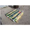 Image 2 : Green Cap 4 rolls of net wrap, new, 51"x10000'
