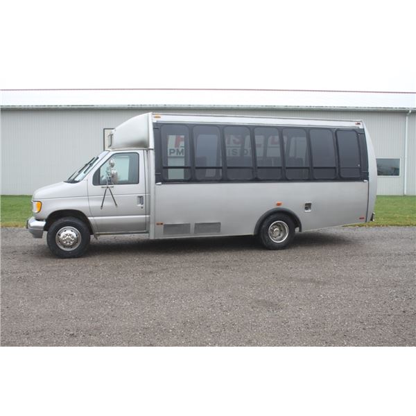 Ford E350 2wd 20 seat bus, 215/85R16, diesel, silver, 1994, local city unit