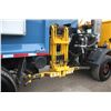 Image 12 : Mack LEU600 tandem axle, garbage truck, side load, very low use, 4,100 kms, yellow, 2015, dual camer