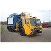 Image 4 : Mack LEU600 tandem axle, garbage truck, side load, very low use, 4,100 kms, yellow, 2015, dual camer