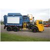 Image 5 : Mack LEU600 tandem axle, garbage truck, side load, very low use, 4,100 kms, yellow, 2015, dual camer