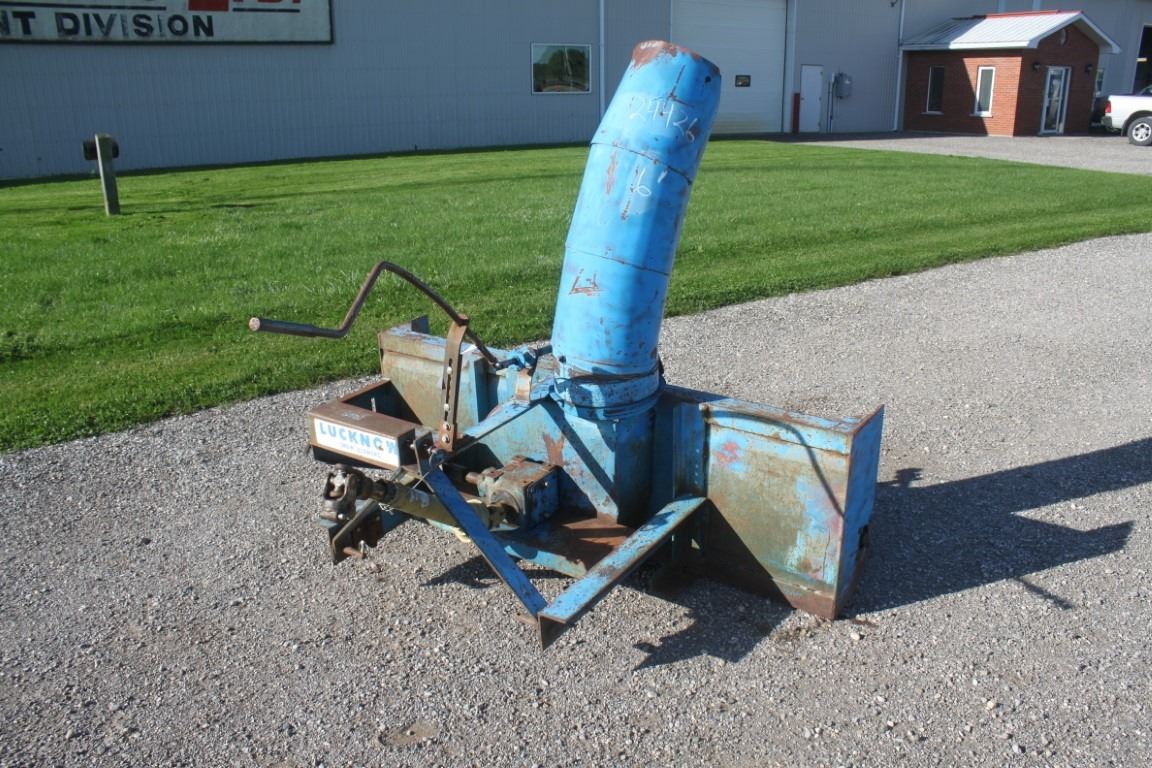 Lucknow 6' single auger snowblower