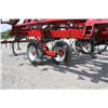 Image 12 : CIH 4800 28' cultivator, 3 bar harrow, rear hitch, walking tandem axle, one owner