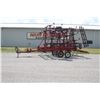 Image 1 : CIH 4800 28' cultivator, 3 bar harrow, rear hitch, walking tandem axle, one owner