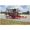 Image 5 : CIH 4800 28' cultivator, 3 bar harrow, rear hitch, walking tandem axle, one owner