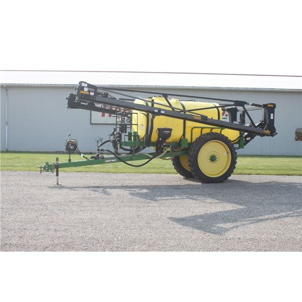 BestWay NTX 1250 trail sprayer, 1250 US gal tank, 90' Fibreworks boom system, triplex nozzle body, h