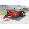 Image 2 : New Holland 185 tandem axle manure spreader, double beater, hydraulic end gate, hydraulic drive, goo