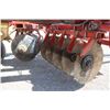 Image 10 : Krause MDL 7300 WR 21' hydraulic folding tandem axle disc, rock flex, rear hitch with hyd outlets,