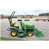 Image 5 : JD 1025R 4wd compact tractor, hydro 120R loader, AutoConnect 54D drive over mid-mount 54" deck, 234