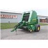 Image 2 : JD 450M round baler, Megawide HC2 pick-up, pre cutter, drop floor, net wrap, 21.5Lx16.1 floatation t