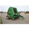 Image 4 : JD 450M round baler, Megawide HC2 pick-up, pre cutter, drop floor, net wrap, 21.5Lx16.1 floatation t