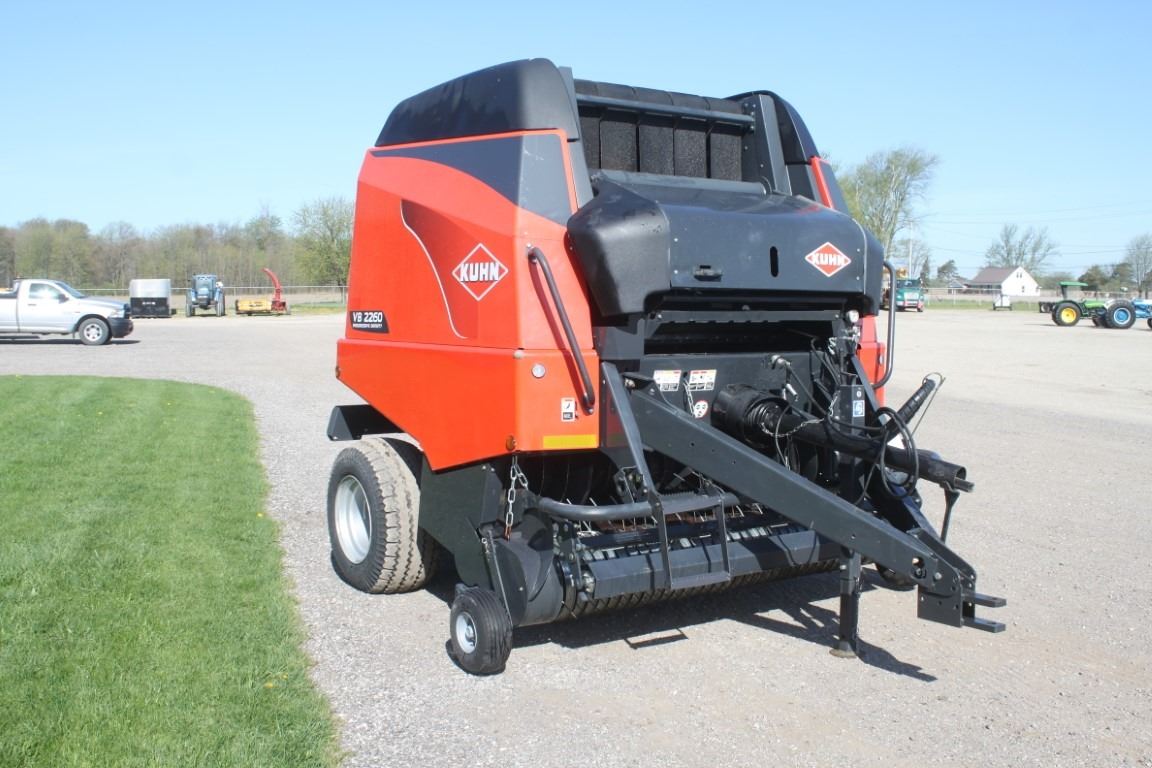 Round Baler Ramp Kit Kuhn VB 2260 Progressive Density round baler, Optifeed, variable ...