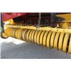 Image 14 : New Holland BR7060 round baler, crop cutter, net wrap, extra sweep pickup, 18Lx16.1 floatation tires