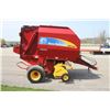 Image 5 : New Holland BR7060 round baler, crop cutter, net wrap, extra sweep pickup, 18Lx16.1 floatation tires