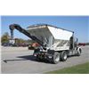 Image 6 : Western Star tandem axle tender truck, 400 Cummins engine, Lab hydraulic self conveyor, 1989 model,
