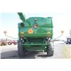 Image 7 : JD S670 combine, 3 speed hydro, power bin, 520/85R42 duals, premium cab, electric power mirrors, Aut