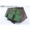 Image 3 : JD 8' bucket, JD coupler