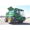 Image 4 : JD S680 4wd combine, Prodrive transmission, power bin, extended wear rotor, premium cab, electric po
