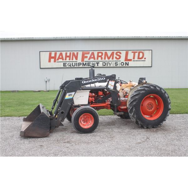 Case David Brown 885 2wd tractor, Alo 310 loader, 6' Alo bucket, 1524 hours, one owner