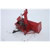 Image 4 : Lynx 62" single auger snowblower, hydraulic turn, low use