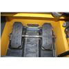 Image 16 : New Holland L213 skidsteer, rops, auxiliary hydraulics, 10-16.5, 485 hours, GP bucket