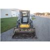 Image 3 : New Holland L213 skidsteer, rops, auxiliary hydraulics, 10-16.5, 485 hours, GP bucket